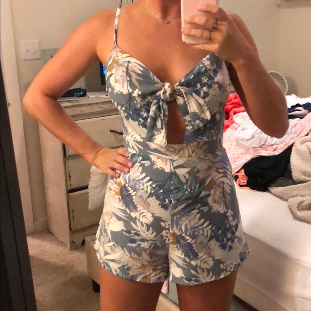 Romper size small